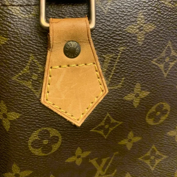 Authentic pre-loved Louis Vuitton speedy 35 bag - Picture 7 of 16